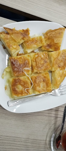 Opinii despre Ceylan Börek & Pide Salonu în Bahçelievler - Gastronomi ve konaklama
