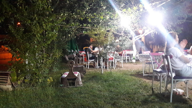 Opinii despre Ges Cafe & Bar în Edremit - Gastronomi ve konaklama