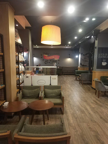 Gloria Jean's Coffees - Gastronomi ve konaklama