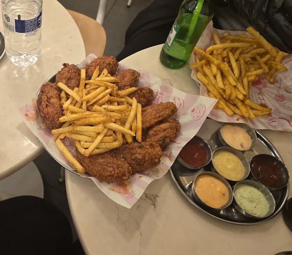 Comentarii opinii despre Juste Fried Chicken