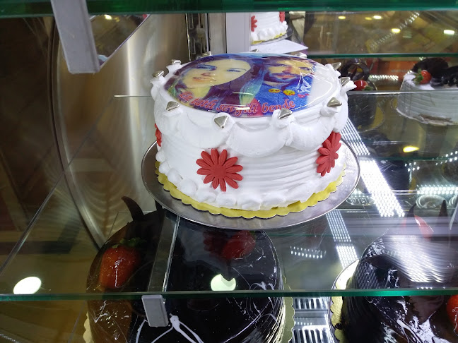 Lokman Hekim Unlu Mamülleri - Muratpaşa