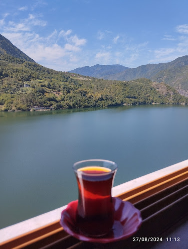 კაფე ბორჩხა - Gastronomi ve konaklama