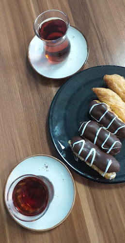 Oktay Usta Unlu Mamuller - Gastronomi ve konaklama