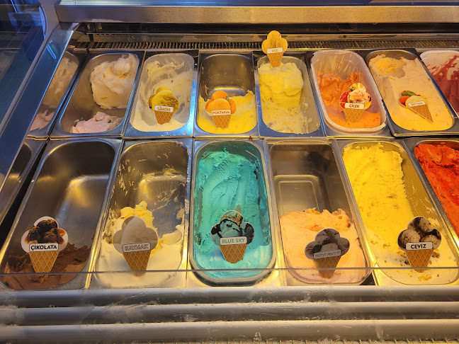 Efendiler Kornet Dondurma - 1958'den beri