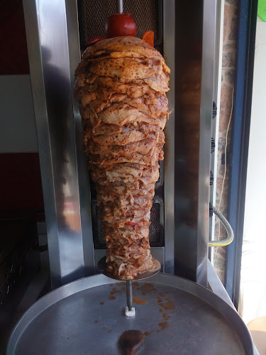 Opinii despre Vitalia Pizza & Döner în Yıldırım - Gastronomi ve konaklama