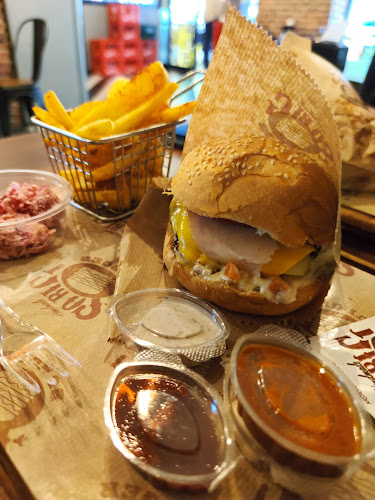 Opinii despre So Big Burger Gazipaşa în Adana - Gastronomi ve konaklama