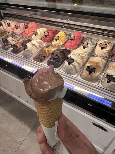 Meto Dondurma Hürriyet Caddesi Dikmen