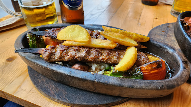 Palatium Cafe and Restaurant