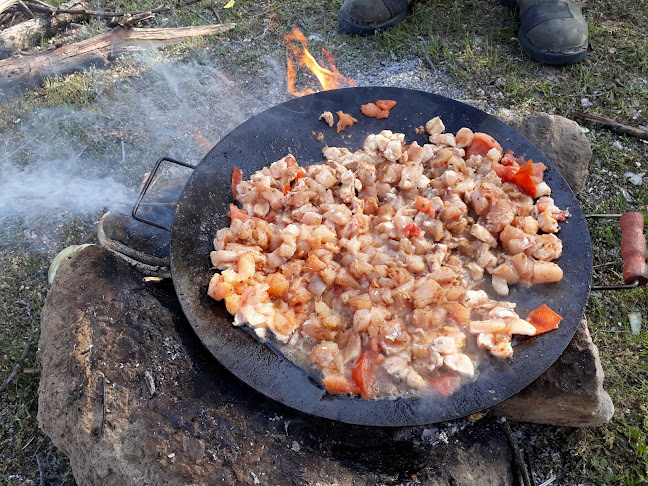 Opinii despre İNANCLAR TESİSLERİNE HOSGELDİNİZ în Pamukova - Gastronomi ve konaklama