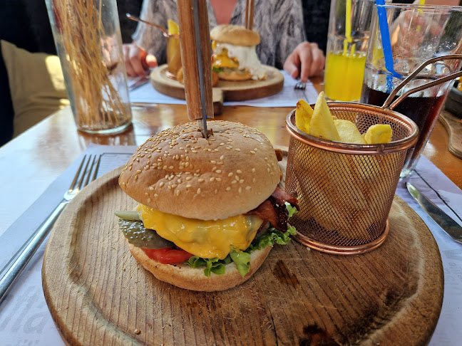 Saray, Damlataş Cd. No:76, 07400 Alanya/Antalya, Türkiye