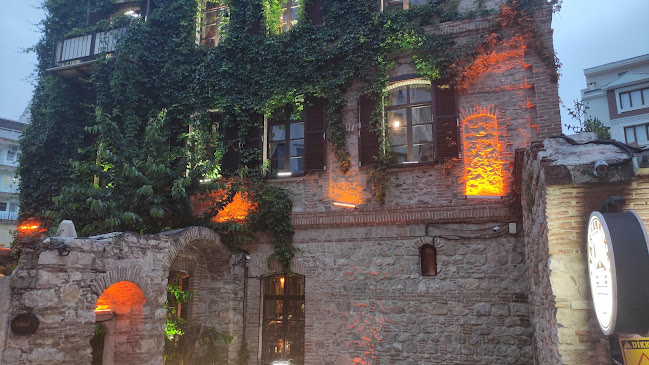 Taş Fabrika - Gastronomi ve konaklama