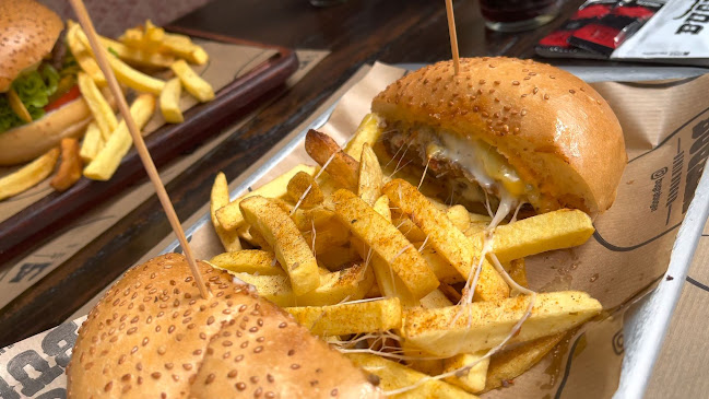 Cumhuriyet, Nemlioğlu Cemal Sk. no:8, 61030 Trabzon Merkez/Trabzon, Türkiye