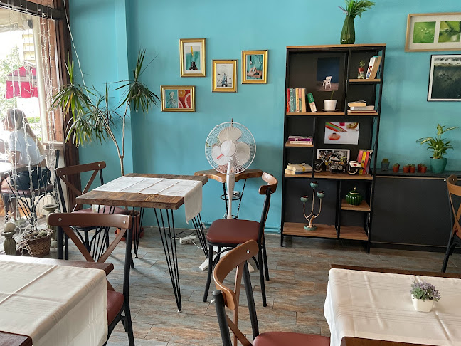 Kumköy, Kalecik Cd. No:17/A, 34450 Sarıyer/İstanbul, Türkiye