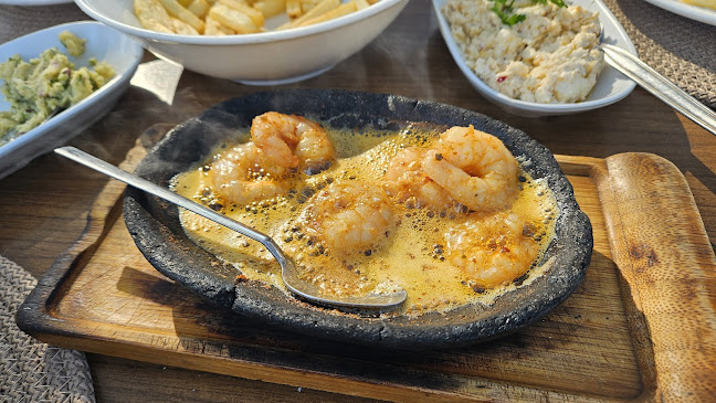 Zeytin Cafe & Restaurant Urla - Gastronomi ve konaklama