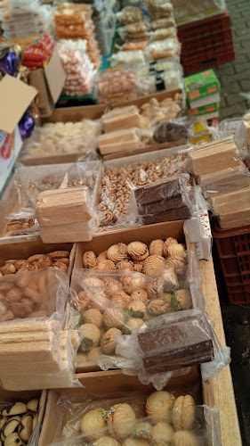 Comentarii opinii despre Ezine'li Suzan Canvermez, Çanakkale Halk pazarı