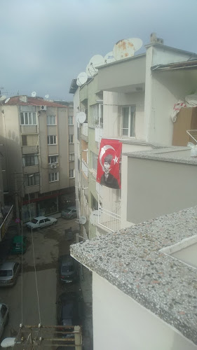 Opinii despre Cafe Yeşil Akhisar în Akhisar - Gastronomi ve konaklama