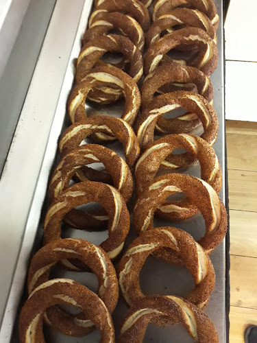 Opinii despre KUMKAPI SİMİT & CAFE în Küçükçekmece - Gastronomi ve konaklama