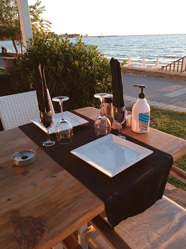 Opinii despre Lime Restaurant - Bar & Shisha Lounge and Beach club în Manavgat - Gastronomi ve konaklama