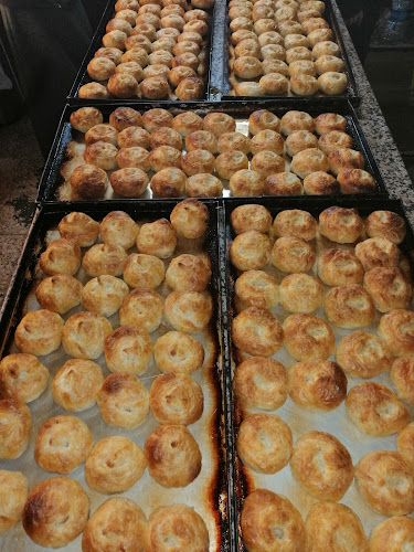 Opinii despre Hacı Baba Fırını în Konak - Gastronomi ve konaklama