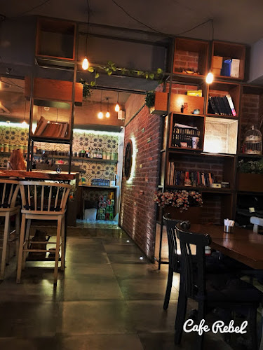 Kazımdirik, Süvari Cd. No:58, 35040 Bornova/İzmir