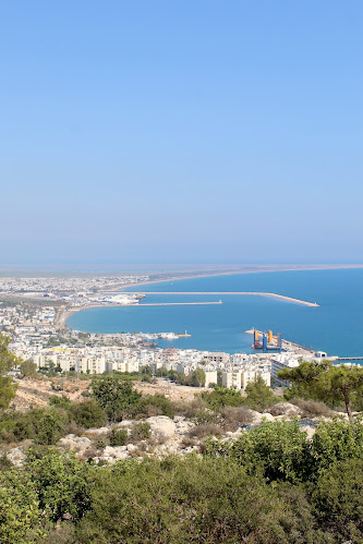 Comentarii opinii despre Bukowski Tepesi