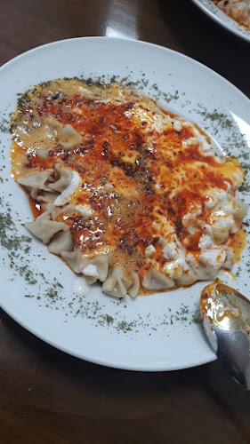 Tuna, Tiyatro Sk. 57 A, 35600 Karşıyaka/İzmir