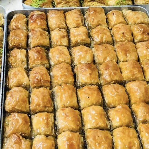 Opinii despre Turgutreis Unlu Mamulleri în Bodrum - Gastronomi ve konaklama