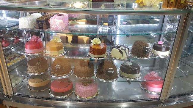 Pera Villa - Gastronomi ve konaklama