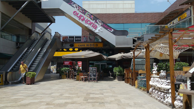 Caffé Nodo - Gastronomi ve konaklama