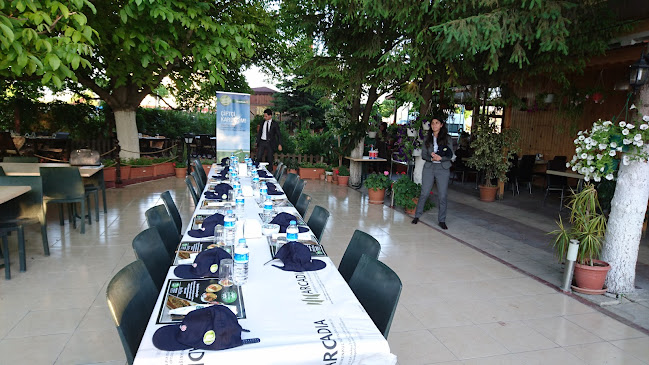 Comentarii opinii despre Cevizli Bahçe Restaurant