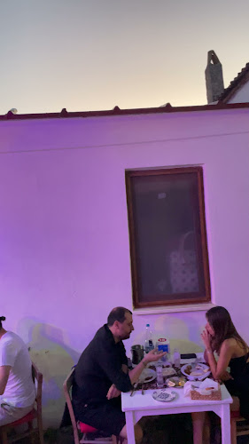 Comentarii opinii despre Ela Meyhane