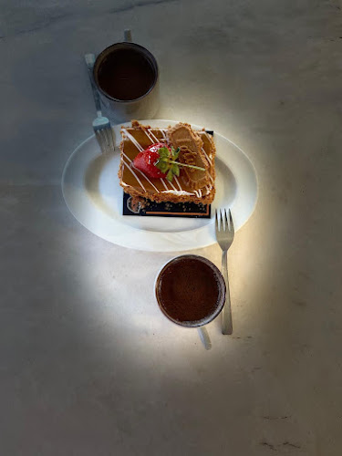 Royal Fırın Pasta Cafe Gündoğan - Gastronomi ve konaklama