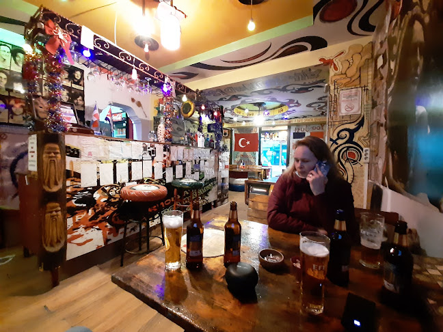 Reggae BR Shot & Food