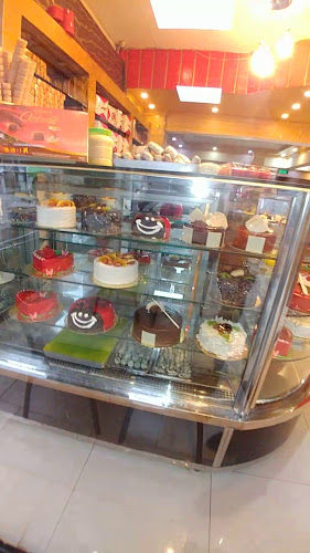 Fıstık Ağacı Pastanesi