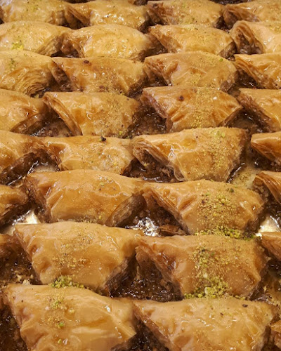 Opinii despre Yaylalı fırın kafe în Aksu - Gastronomi ve konaklama