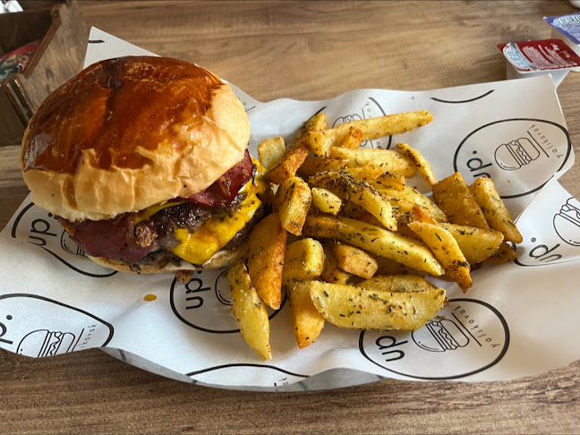 Opinii despre Up Yalıkavak în Bodrum - Gastronomi ve konaklama