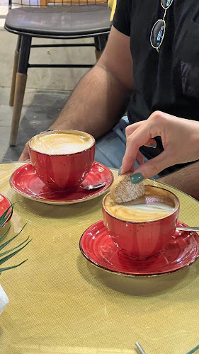 Opinii despre Coffee Mood No:50 & Çeşme în Çeşme - Gastronomi ve konaklama