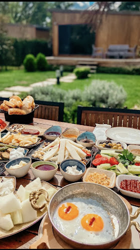 Pamera Garden - Gastronomi ve konaklama