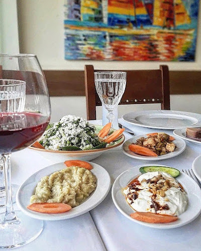 Comentarii opinii despre İhtiyar Balıkçı Restaurant