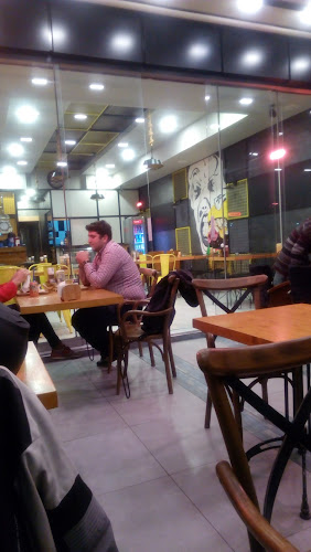 Burger85, Adnan menderes bulvarı barbaros mah. Göçmen kavşağı no:144/c, 33110 Yenişehir/Mersin