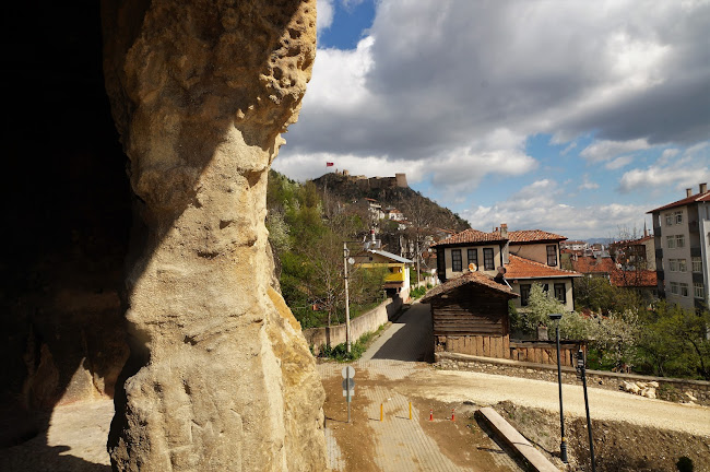 kaya mezsrlarda orusbu aysun - Gastronomi ve konaklama