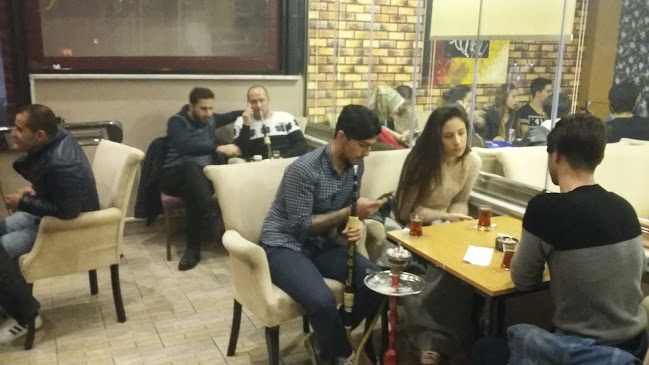 Comentarii opinii despre Reina Bi Lounge