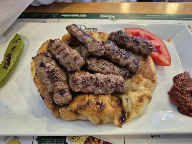 Köfteci Ramiz Alsancak - Konak