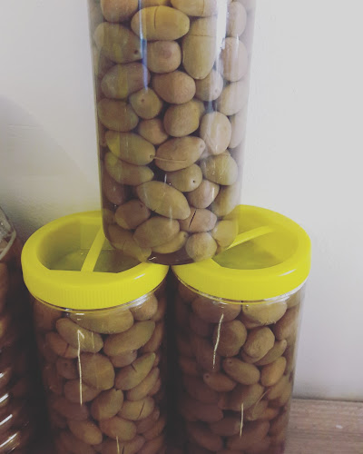 Atıfbey, BAHÇEDEN ŞARKÜTERİ ve MARKET, Çolak Molla Mümin Hoca Sk. NO28/A, 35410 Gaziemir/İzmir, Türkiye