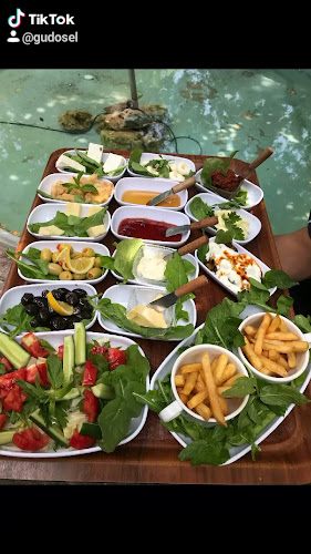 Comentarii opinii despre Mersin Yöre Evi