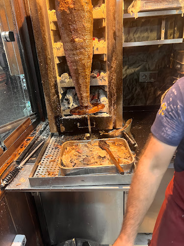 Tarihi çınar kebapçısı - Osmangazi̇