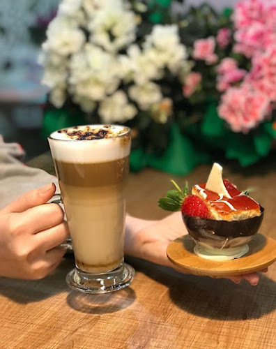 Ulubatlı, Yunus Emre Cd. No:121, 63300 Haliliye/Şanlıurfa, Türkiye