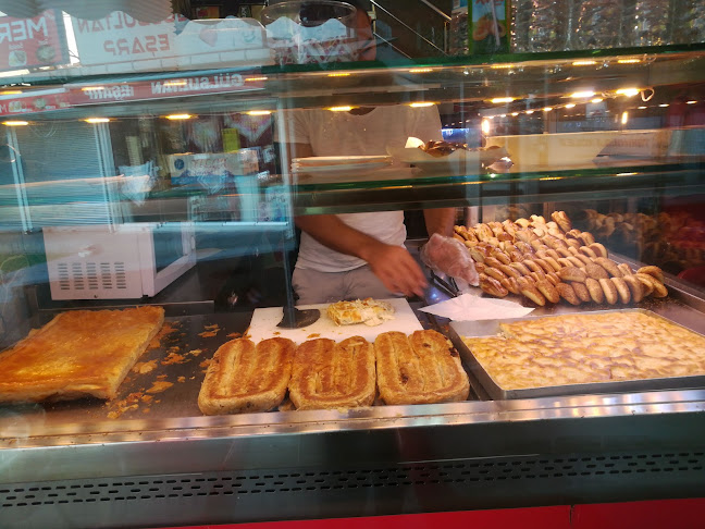 KUMKAPI SİMİT & CAFE - Gastronomi ve konaklama