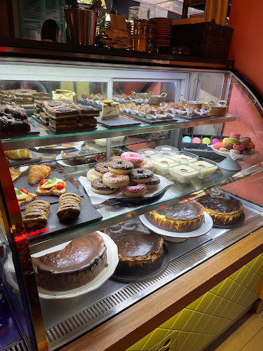 Opinii despre Le Profitti Coffee în Ni̇lüfer - Gastronomi ve konaklama