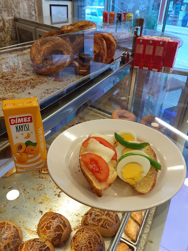 Aydoğan Unlu Mamüller - Bayraklı